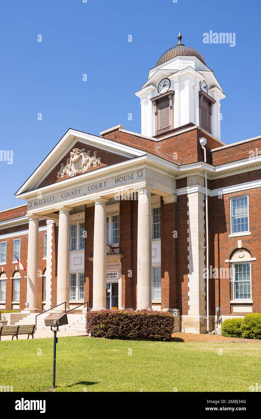 Cochran, USA April 19, 2022 The Bleckley County Courthouse