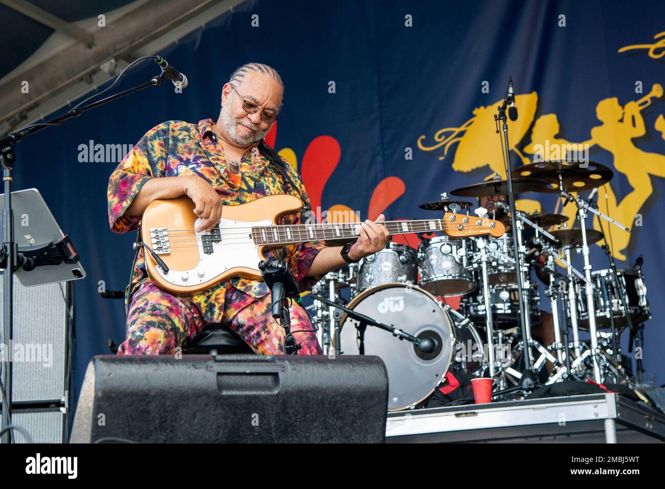 George Porter Jr. performs at the New Orleans Jazz and Heritage ...