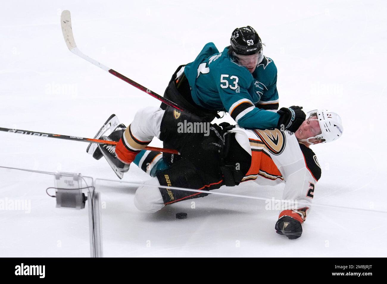 San Jose Sharks defenseman Nicolas Meloche (53) during an NHL hockey game  against the Edmonton Oilers in San Jose, Calif., Monday, Feb. 14, 2022. (AP  Photo/Jeff Chiu Stock Photo - Alamy