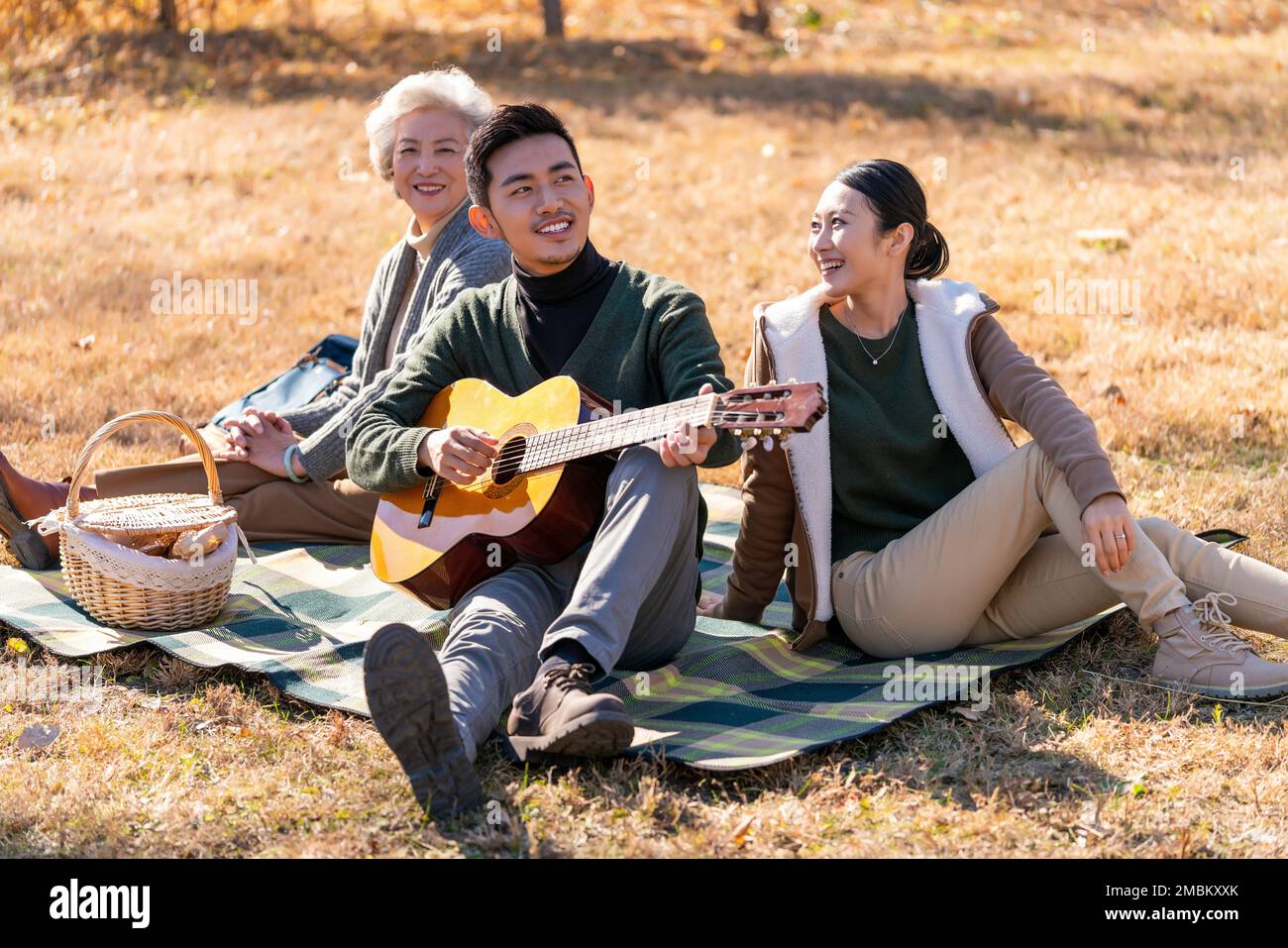 Family from three generations hi-res stock photography and images - Alamy