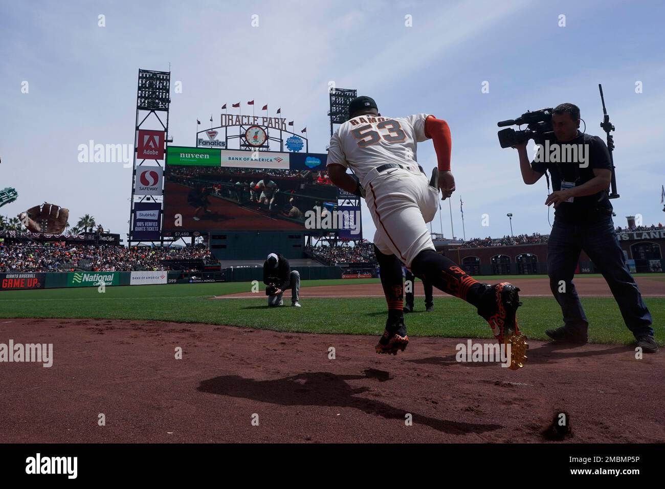 San Francisco Giants' Heliot Ramos during a baseball game against the San  Diego Padres in San Francisco, Wednesday, April 13, 2022. (AP Photo/Jeff  Chiu Stock Photo - Alamy