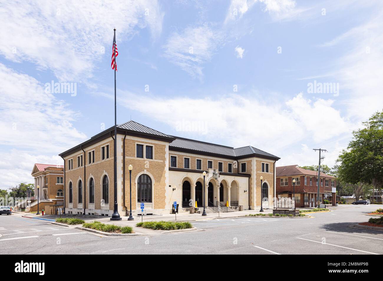 Columbia county administrative offices hi-res stock photography and ...