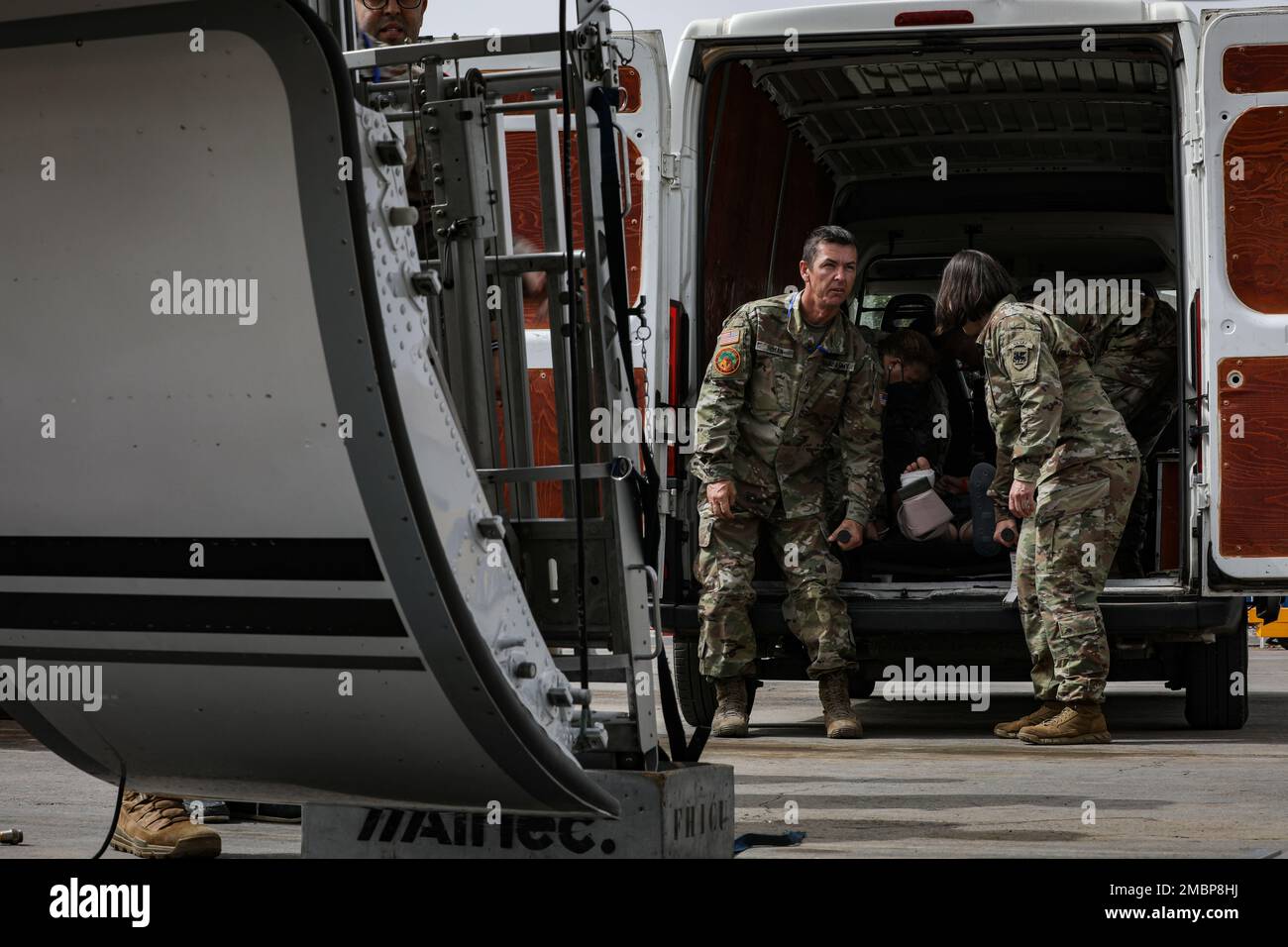 Nation injured service members hi-res stock photography and images - Alamy