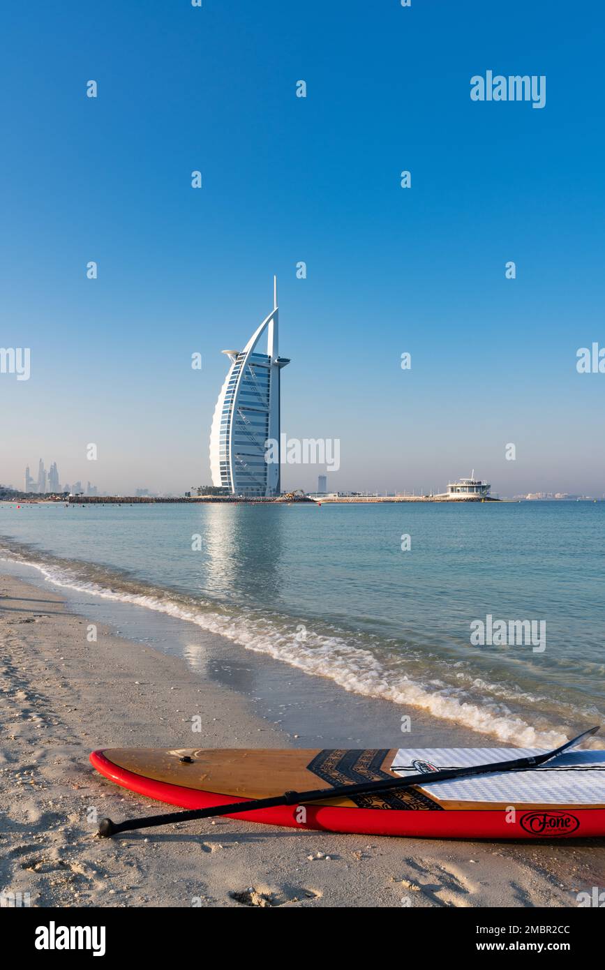 Dubai sailing hotel Stock Photo Alamy