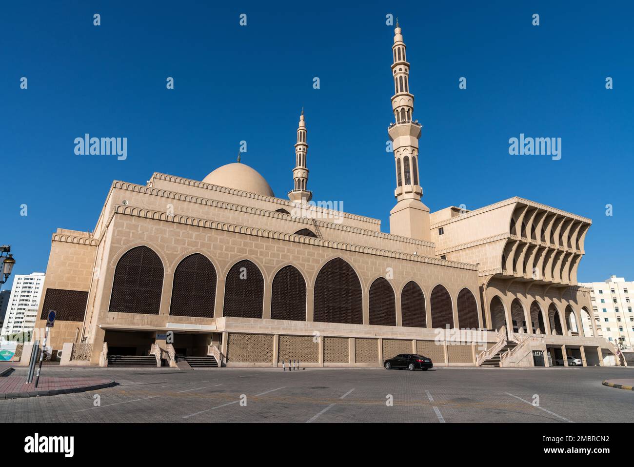 Sharjah law Lord xar mosque Stock Photo Alamy