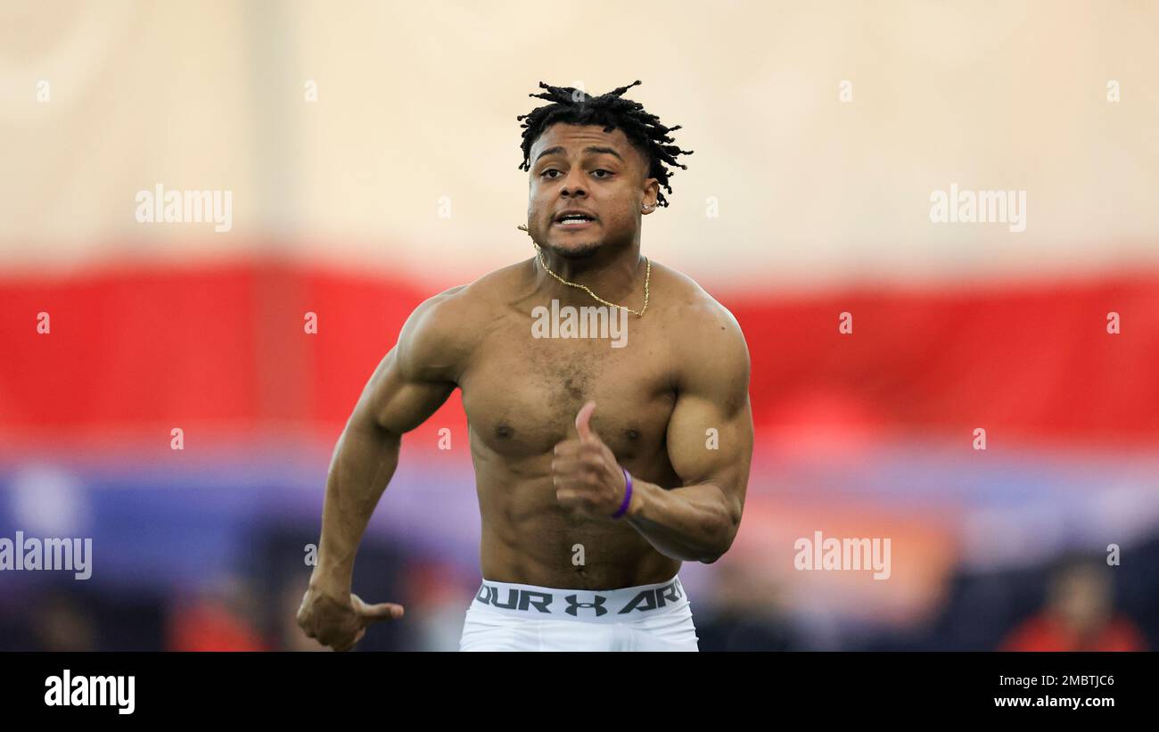 Defensive back Coby Bryant runs the 40yard dash during Cincinnati Pro