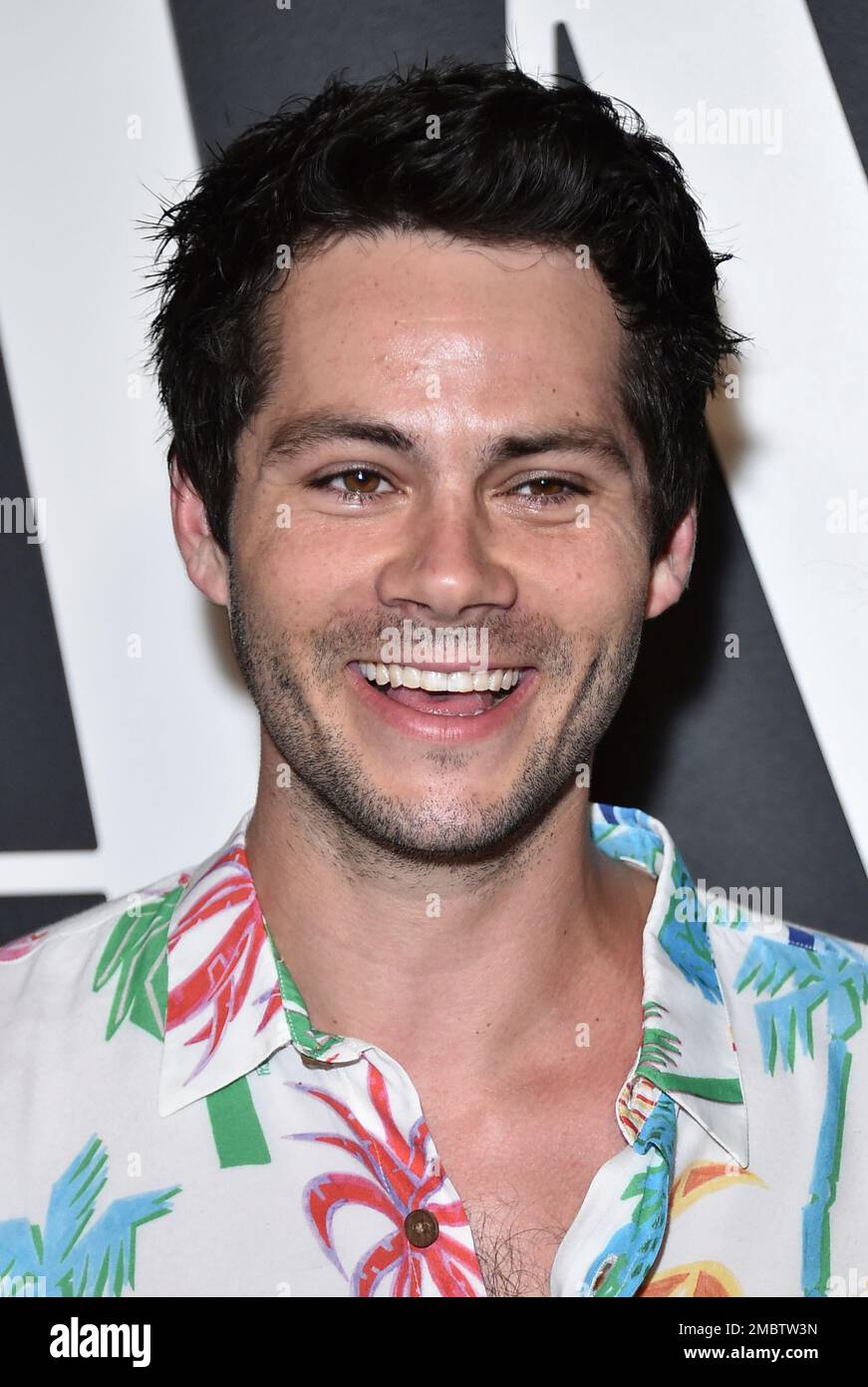 dylan-o-brien-arrives-at-the-vanity-fair-future-of-hollywood-event