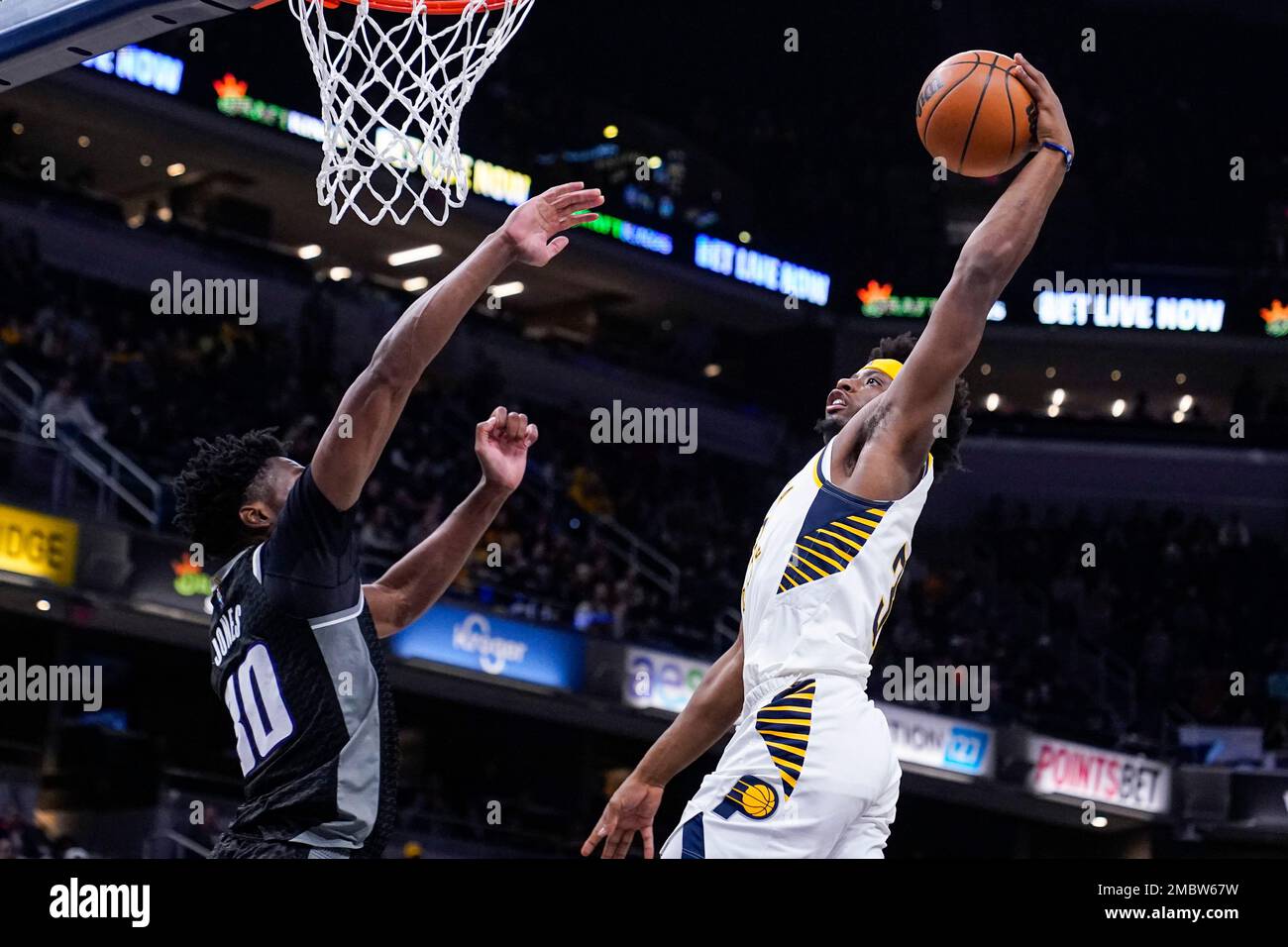 Indiana Pacers guard Terry Taylor (32) in action as the Chicago Bulls  played the Indiana Pacers in an NBA basketball game in Indianapolis,  Friday, Feb. 4, 2022. (AP Photo/AJ Mast Stock Photo - Alamy