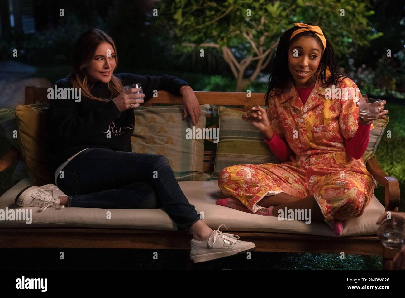 CHRISTA MILLER and JESSICA WILLIAMS in SHRINKING (2023), directed by JAMES PONSOLDT. Credit: WARNER BROS. TELEVISION / Album Stock Photo