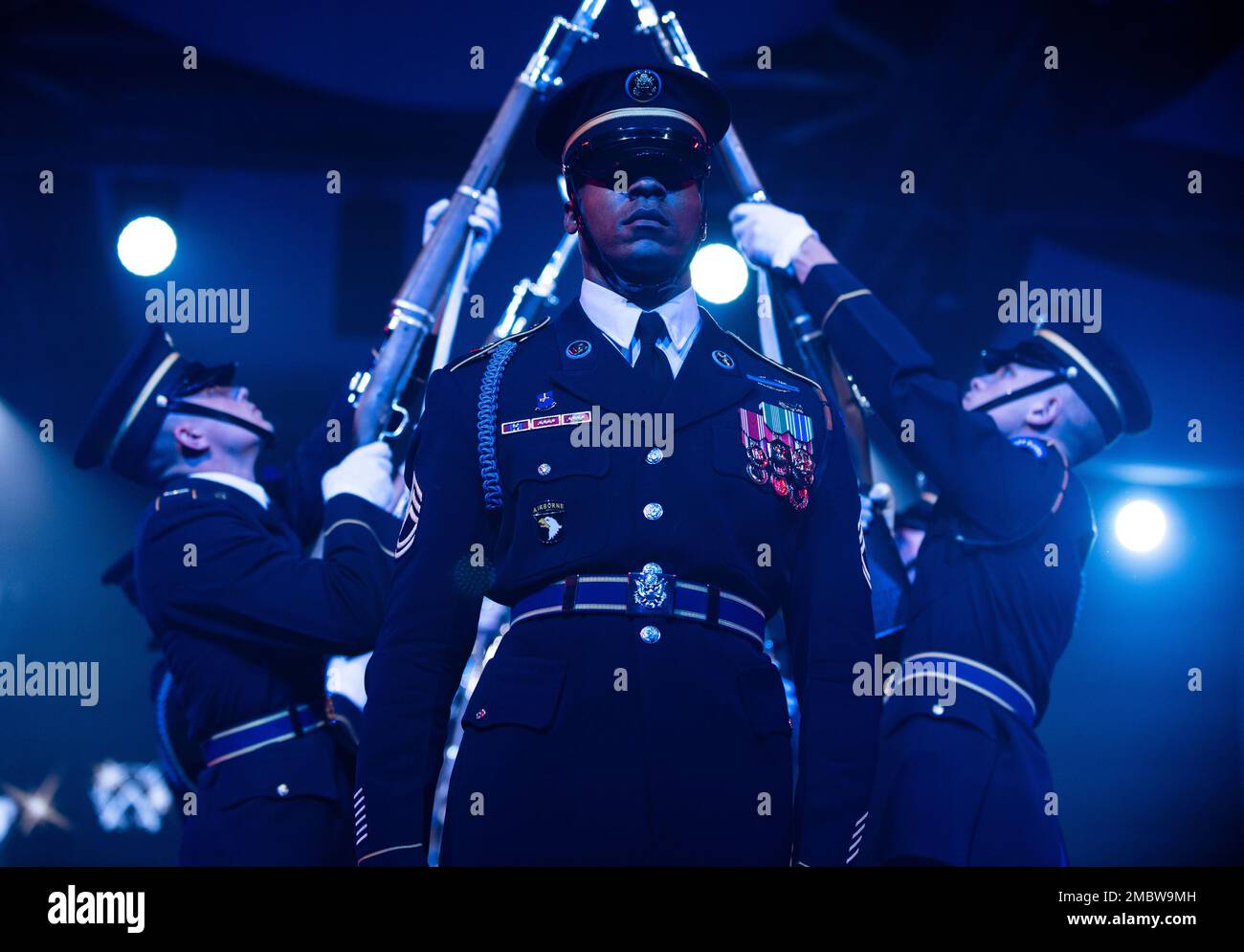 Tragic back-to-back deaths: 2 Alabama drill sergeants found dead at Fort  Jackson, image size:1300x995