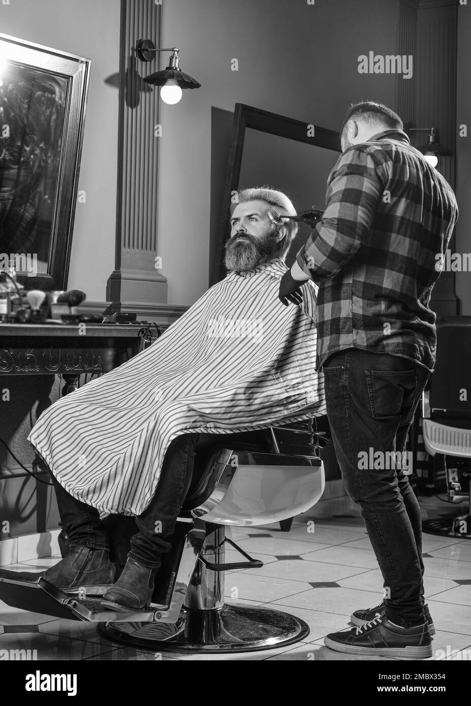 Etiquette Rules You Need To Know. Shaving with razor. Mature