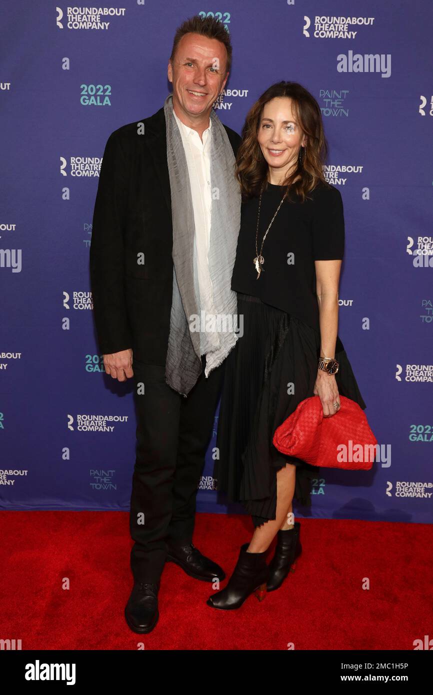 Chef Marc Murphy, left, and his wife Pamela Schein Murphy, right