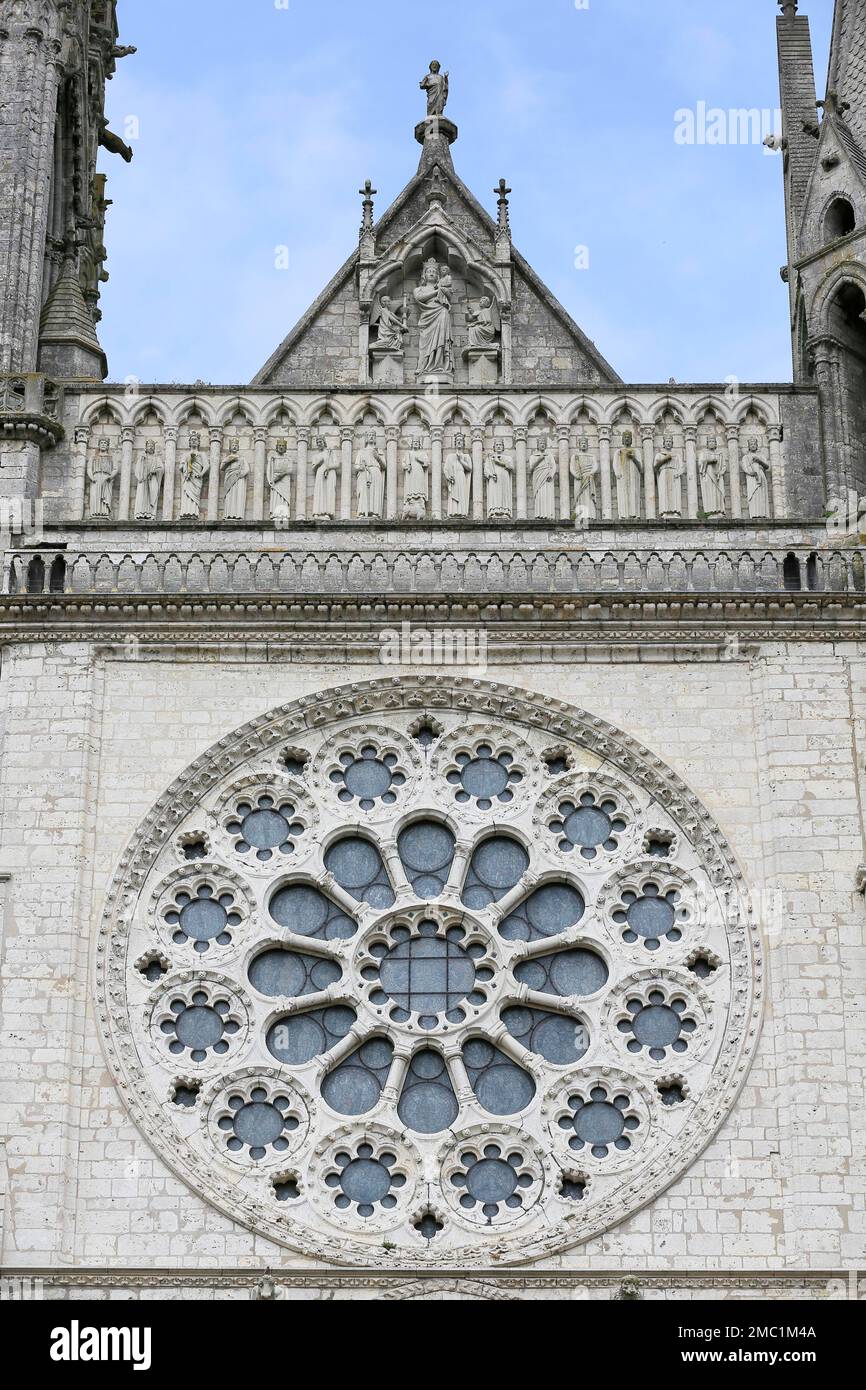 Notre Dame de Chartres ~ Cathedral photo from Chartres , France - Island  Light Photography