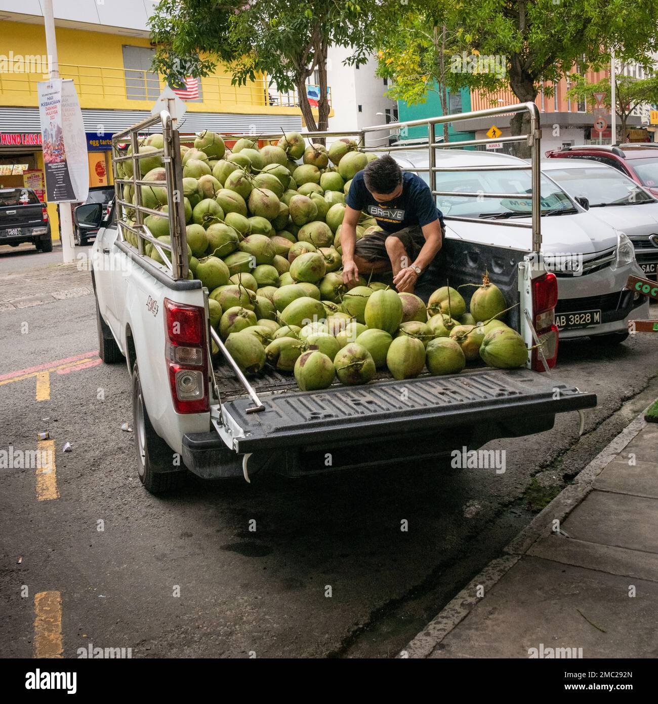 Coconut delivery truck hires stock photography and images Alamy