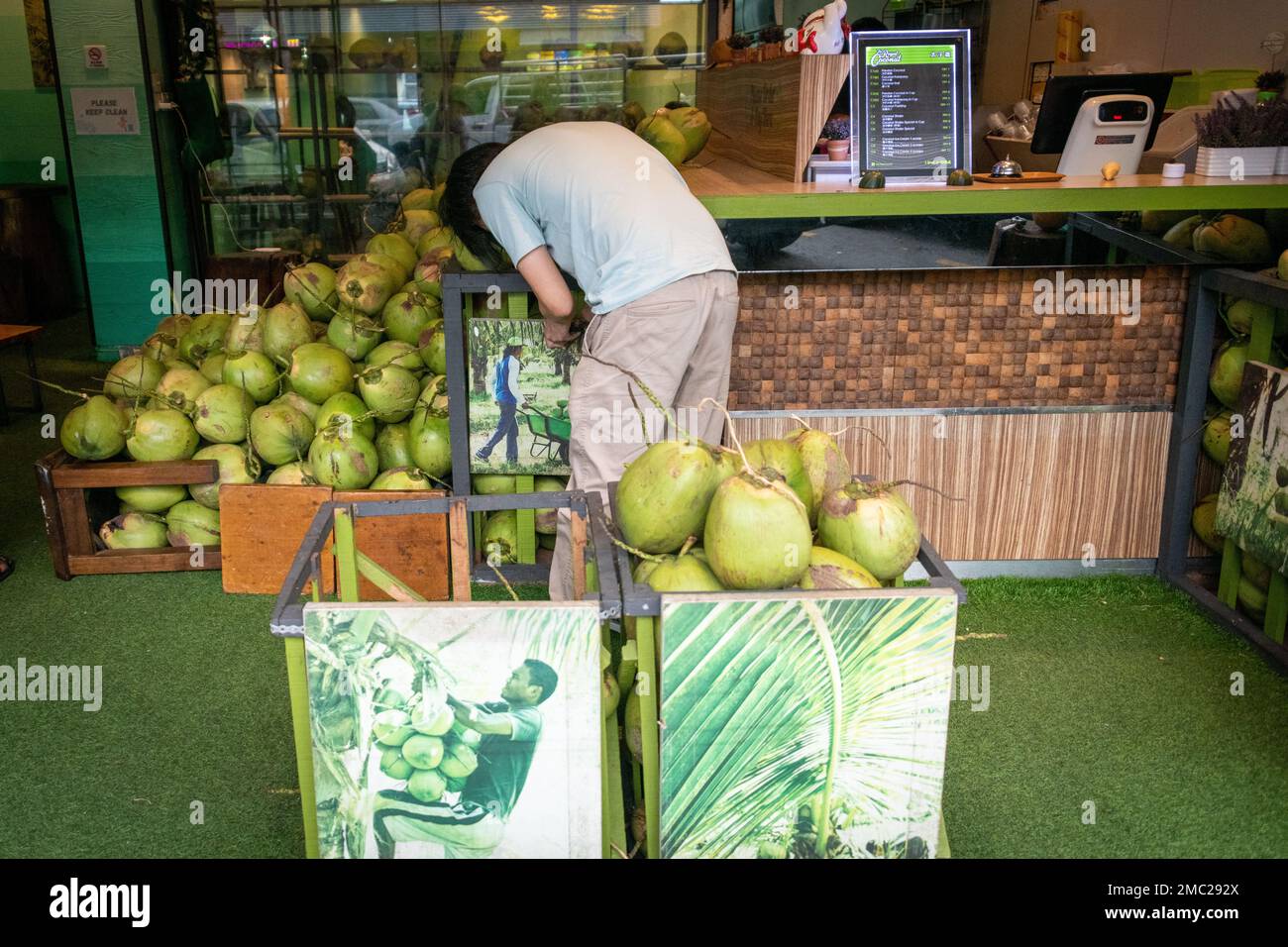 Coconut Juice Bar, Kota Kinabalu, Borneo Stock Photo Alamy