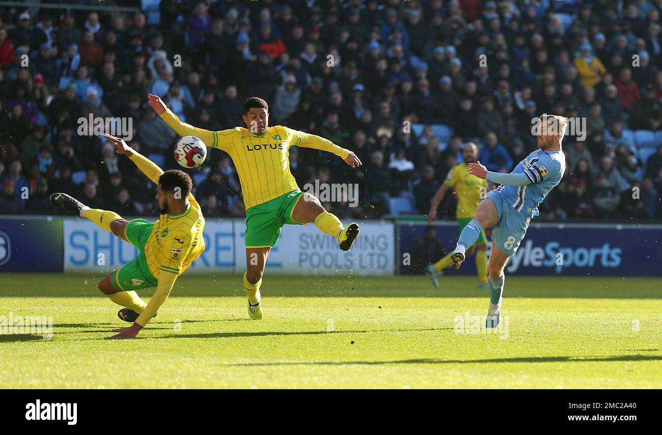 Coventry City's Jamie Allen (right) scores their side's first goal of the game during the Sky Bet Championship match at the Coventry Building Society Arena, Coventry. Picture date: Saturday January 21, 2023. Stock Photo