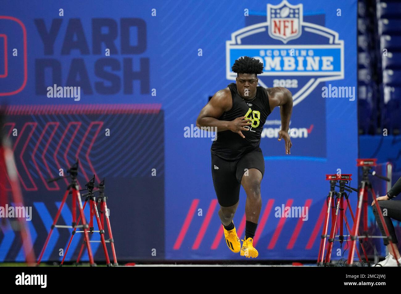 Tulsa offensive lineman Tyler Smith runs the 40yard dash at the NFL football scouting combine