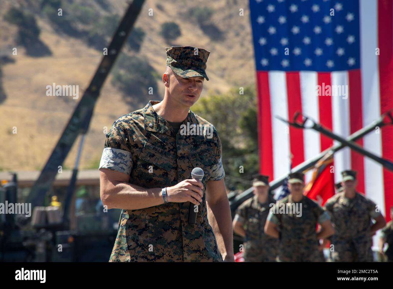 U.S. Marine Corps Lt. Col. David J. Palka, the incoming commanding officer of 1st Battalion, 11th Marine Regiment (1/11), 1st Marine Division, gives his closing remarks after receiving the unit colors during a change of command ceremony at Marine Corps Base Camp Pendleton, California, June 24, 2022. During the ceremony, Lt. Col. Matthew T. Ritchie relinquished command of 1/11 to Palka. Stock Photo