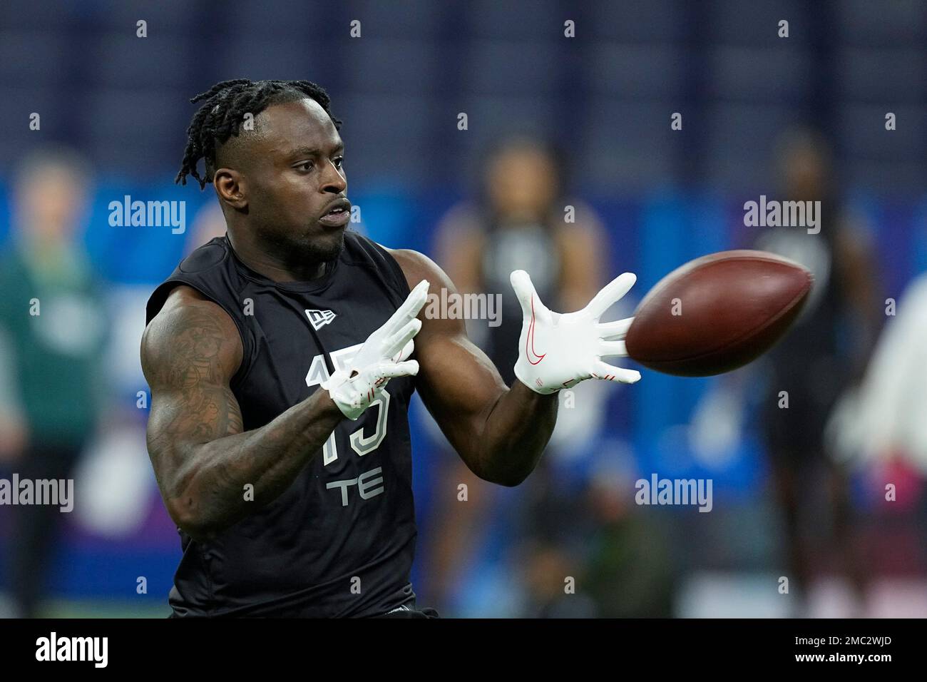 Maryland tight end Chig Okonkwo runs a drill during the NFL football  scouting combine, Thursday, March 3, 2022, in Indianapolis. (AP  Photo/Darron Cummings Stock Photo - Alamy