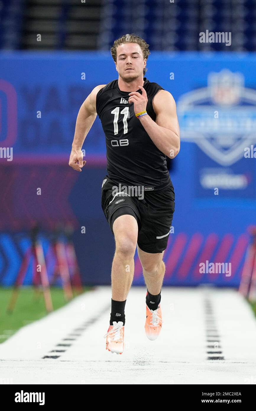 Pittsburgh quarterback Kenny Pickett runs the 40-yard dash during