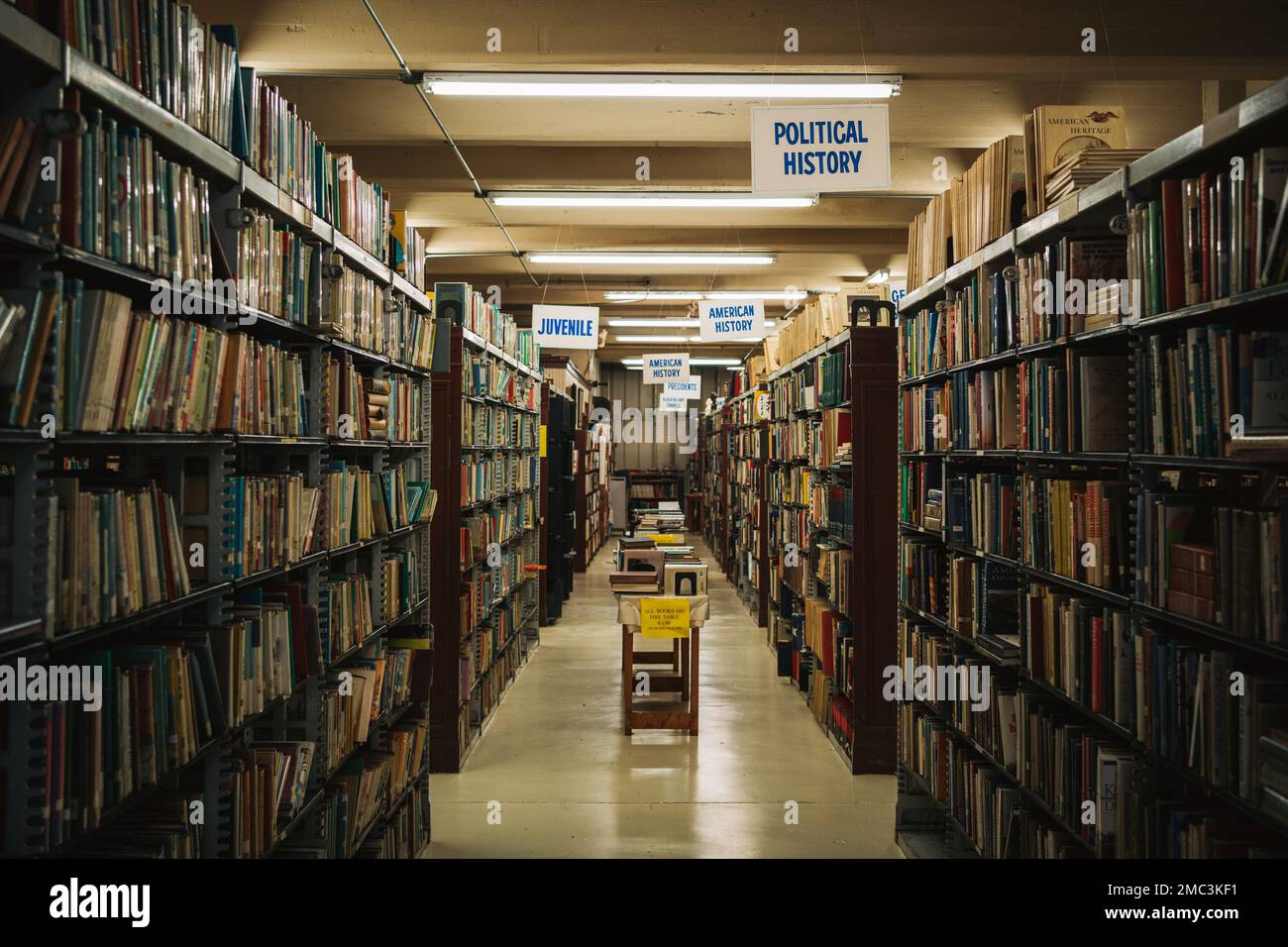 Interior of Ohio Book Store, Cincinnati, Ohio Stock Photo Alamy