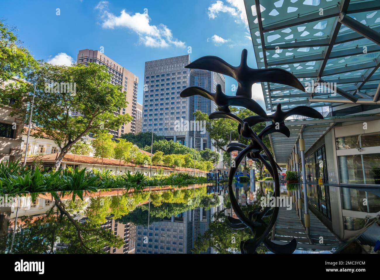 Singapore raffles city Stock Photo - Alamy