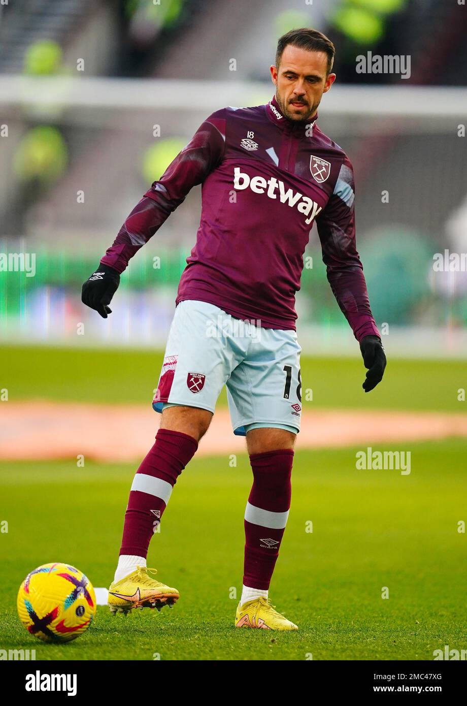 West Ham United's Danny Ings warms up prior to the Premier League match at the London Stadium, London. Picture date: Saturday January 21, 2023. Stock Photo