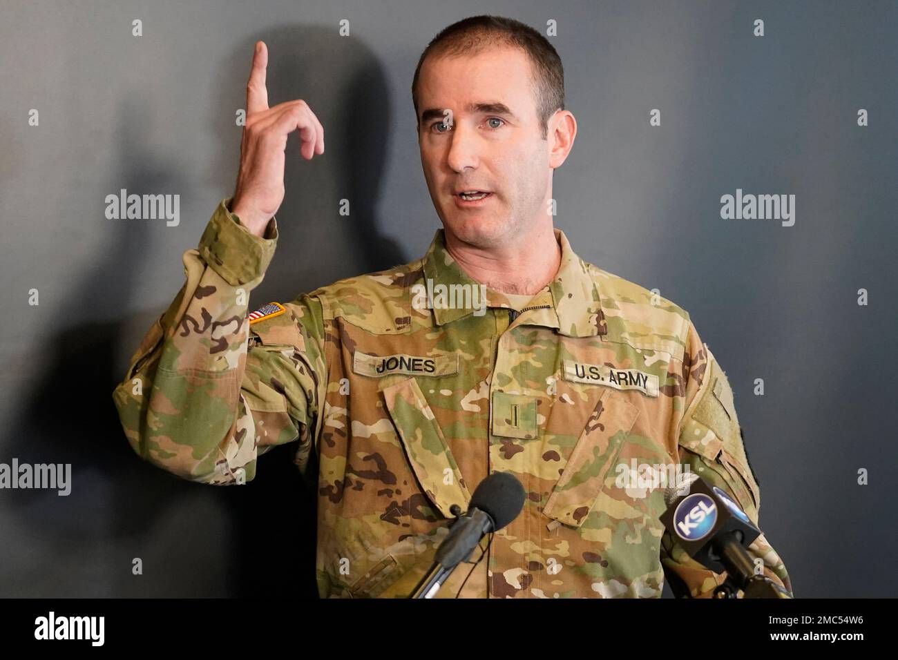 Chief Warrant Officer 5, Jared Jones, with Utah Army National Guard speaks during a news conference at Snowbird ski resort Tuesday, Feb. 22, 2022, near Salt Lake City. Two Blackhawk helicopters crashed near a Utah ski resort during a Utah National Guard training exercise. The Utah National Guard says two helicopters were involved in the accident Tuesday, Feb. 22, 2022, morning near Snowbird ski resort, but no crew members were hurt. (AP Photo/Rick Bowmer) Stock Photo