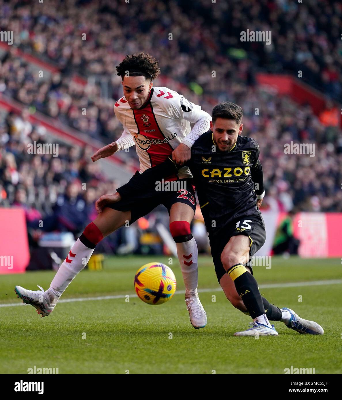 Southampton's Samuel Edozie and Aston Villa's Alex Moreno (right) battle for the ball during the Premier League match at St. Mary's Stadium, Southampton. Picture date: Saturday January 21, 2023. Stock Photo