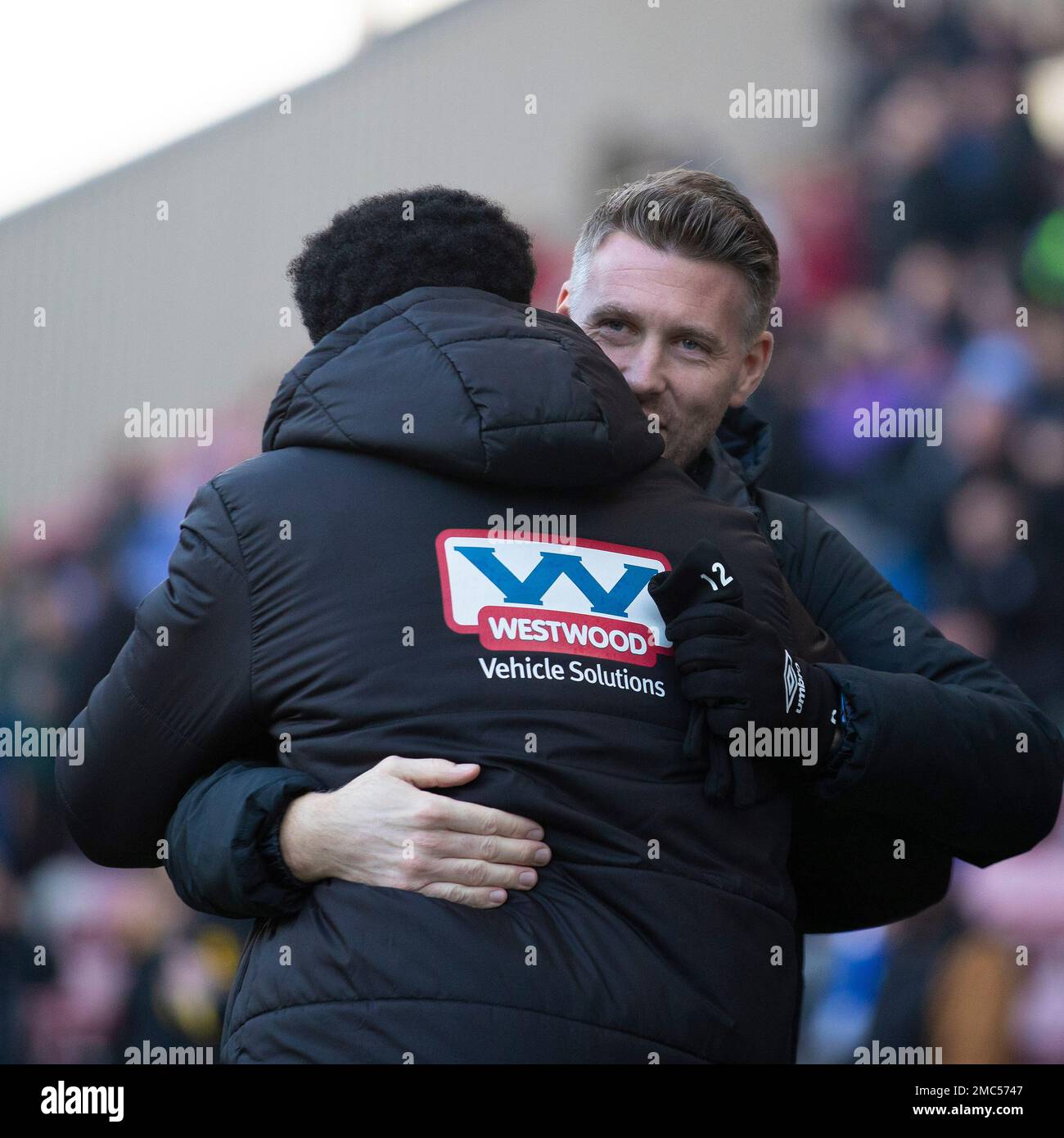 Wigan Manager Kolo Toure and. Luton Town manager Rob Edwards shaking hands during the Sky Bet Championship match between Wigan Athletic and Luton Town at the DW Stadium, Wigan on Saturday 21st January 2023. (Credit: Mike Morese | MI News) Credit: MI News & Sport /Alamy Live News Stock Photo
