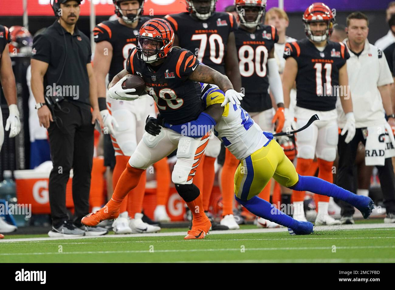 Cincinnati Bengals Rb Joe Mixon Tackled Editorial Stock Photo