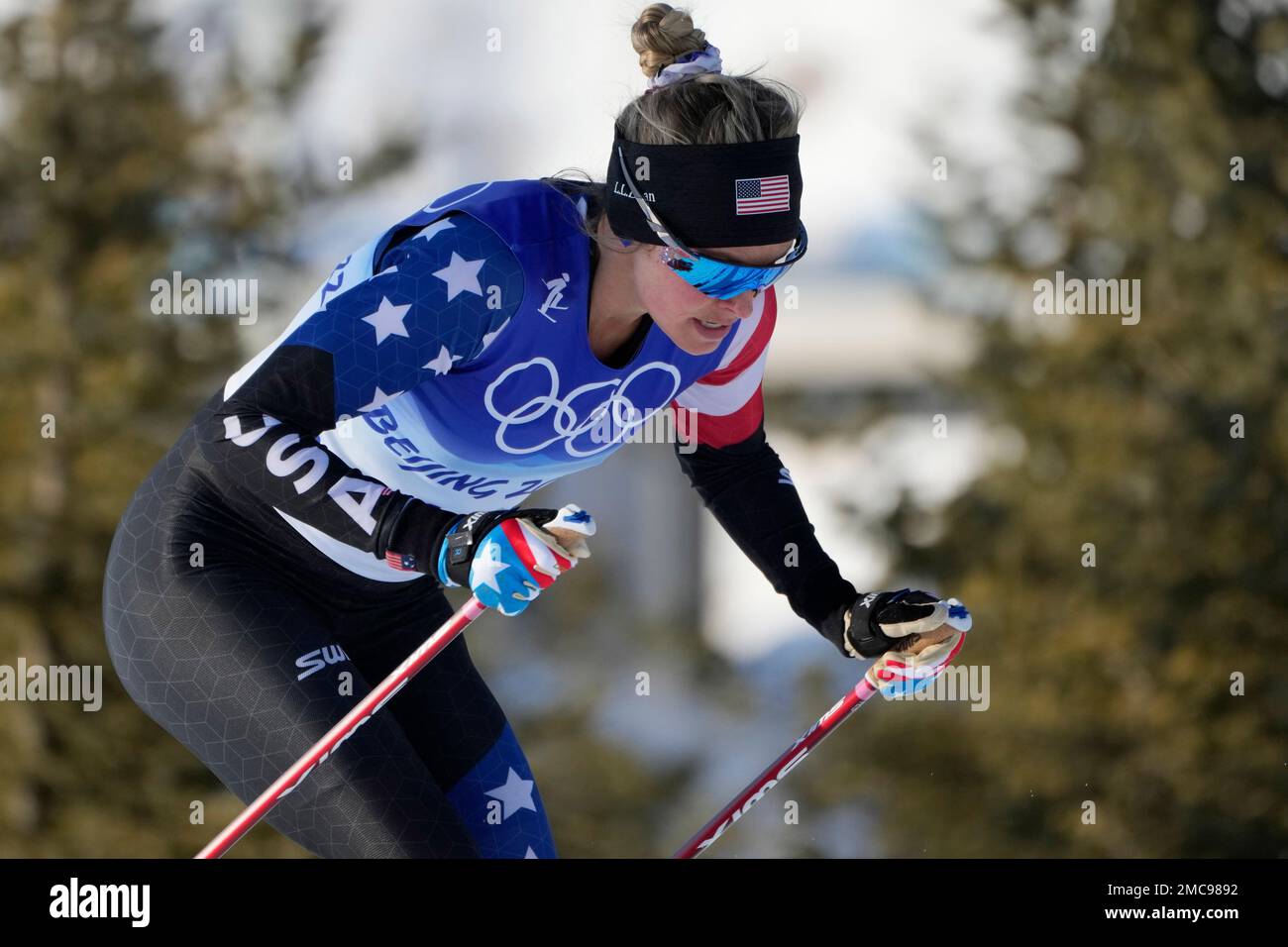 Jessie Diggins competes during the women's sprint free cross country