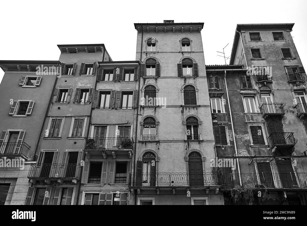 Facades townhouses Black and White Stock Photos & Images - Alamy