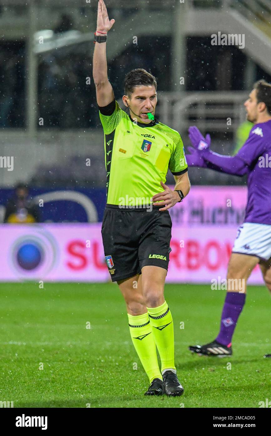 Referee Mr. Federico Dionisi from L'Aquila during the italian soccer Serie  A match ACF Fiorentina vs Torino FC on January 21, 2023 at the Artemio  Franchi stadium in Florence, Italy (Photo by