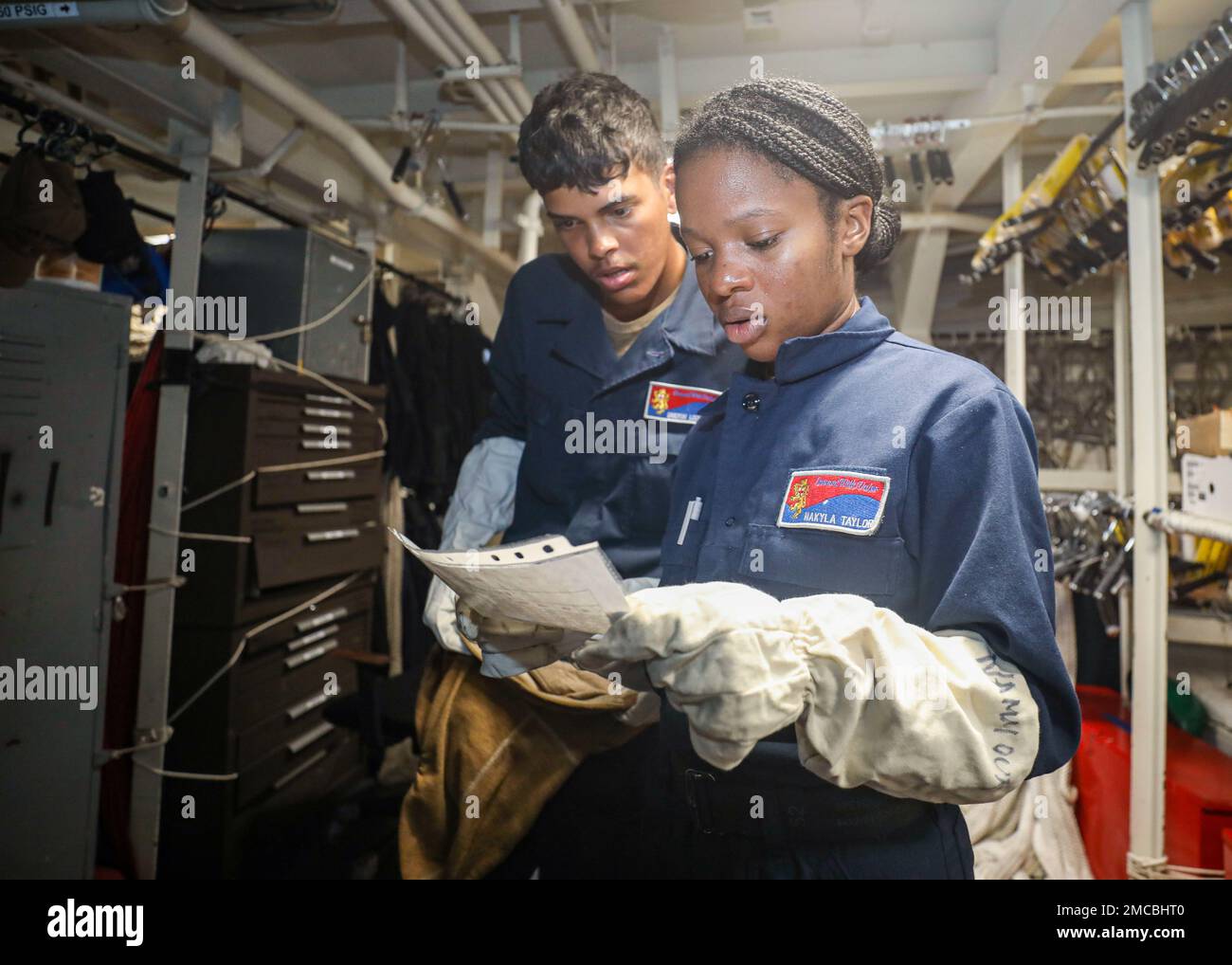 PHILIPPINE SEA (June 29, 2022) Seaman Dakiyuh Locklear, left, from