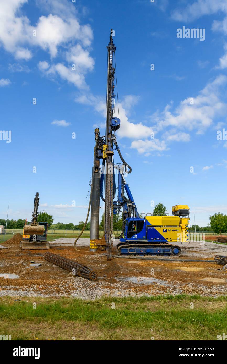 Continuous flight auger piling hi-res stock photography and images - Alamy