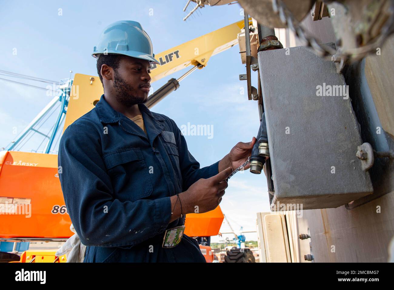 220628-N-YP095-1007 PORTSMOUTH, Va. (June 28, 2022) Electronics Technician Seaman Monterrious Bishop, from Tuscaloosa, Alabama, inspects an alignment output box aboard the Nimitz-class aircraft carrier USS Dwight D. Eisenhower (CVN 69). Ike is currently pierside at Norfolk Naval Shipyard in the basic phase of the optimized fleet response plan (OFRP). Stock Photo