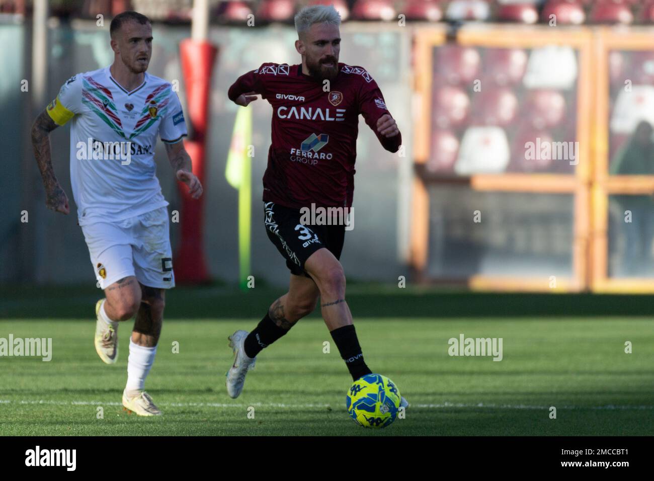 Reggio Calabria, Italy. 21st Jan, 2023. Reggina team during Reggina 1914 vs  Ternana Calcio, Italian soccer Serie B match in Reggio Calabria, Italy,  January 21 2023 Credit: Independent Photo Agency/Alamy Live News