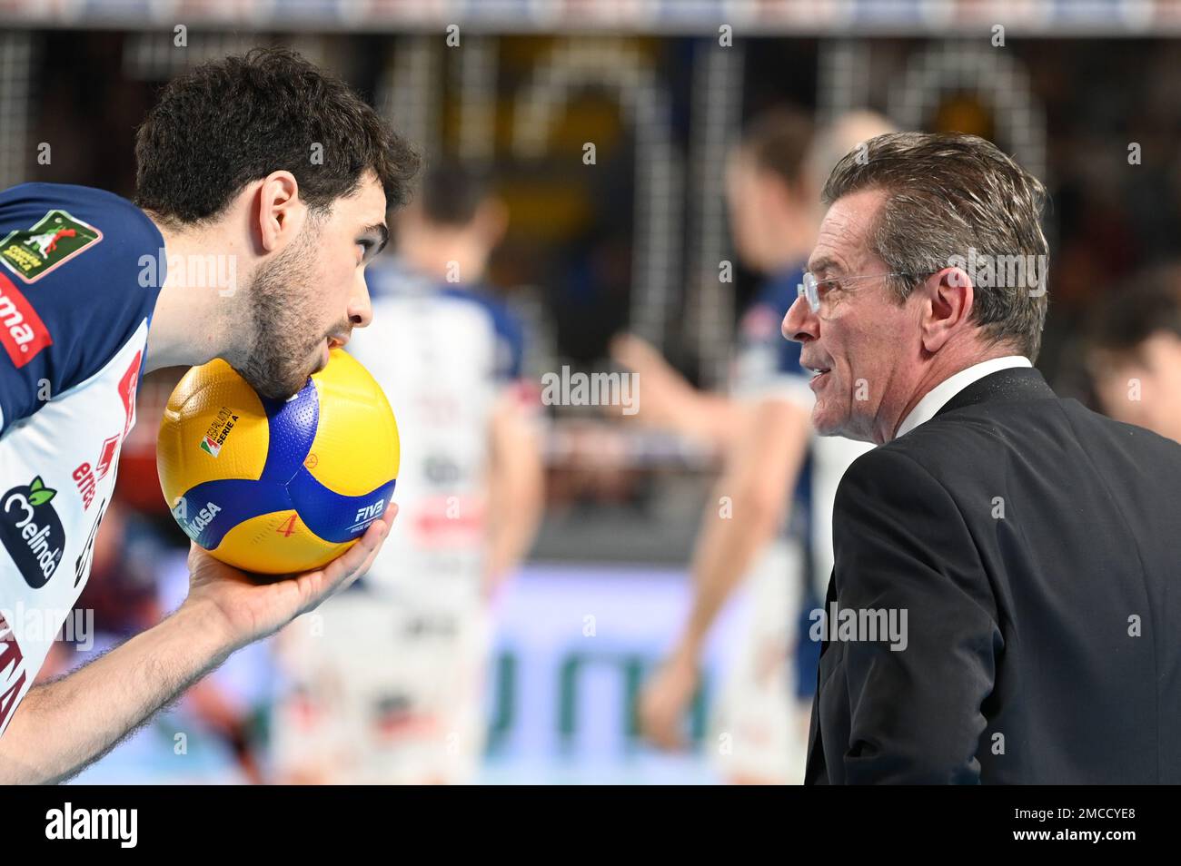 Eurosuole Forum, Civitanova Marche, Italy, January 21, 2023, Angelo Lorenzetti (Coach of Itas Trentino) and Daniele Lavia #15 (Itas Trentino)  during  Cucine Lube Civitanova vs Itas Trentino - Volleyball Italian Serie A Men Superleague Championship Stock Photo