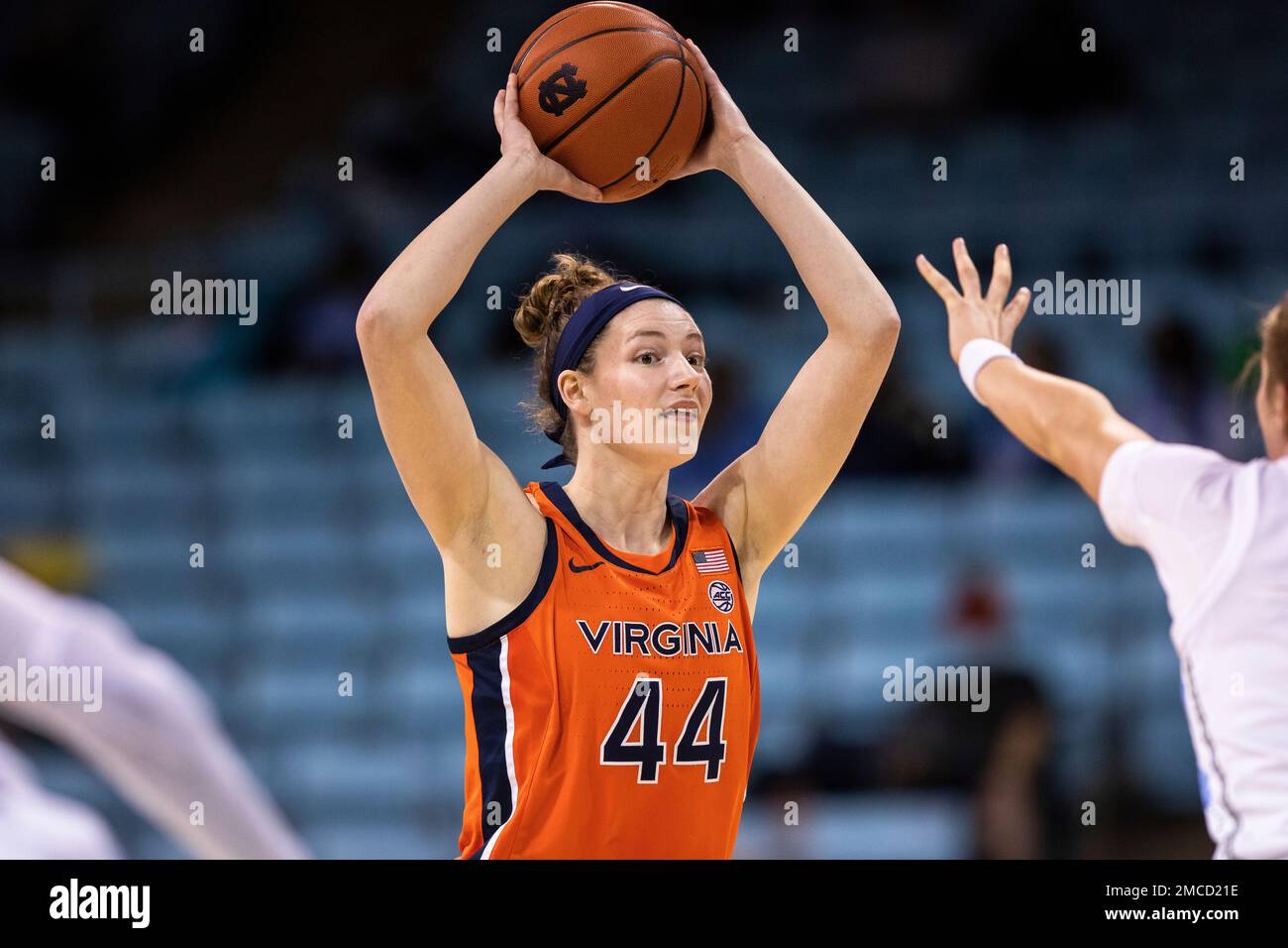 Virginia's McKenna Dale (44) looks to pass during an NCAA basketball game  on Thursday, Jan.21, 2022, in Chapel Hill, N.C. (AP Photo/Ben McKeown Stock  Photo - Alamy