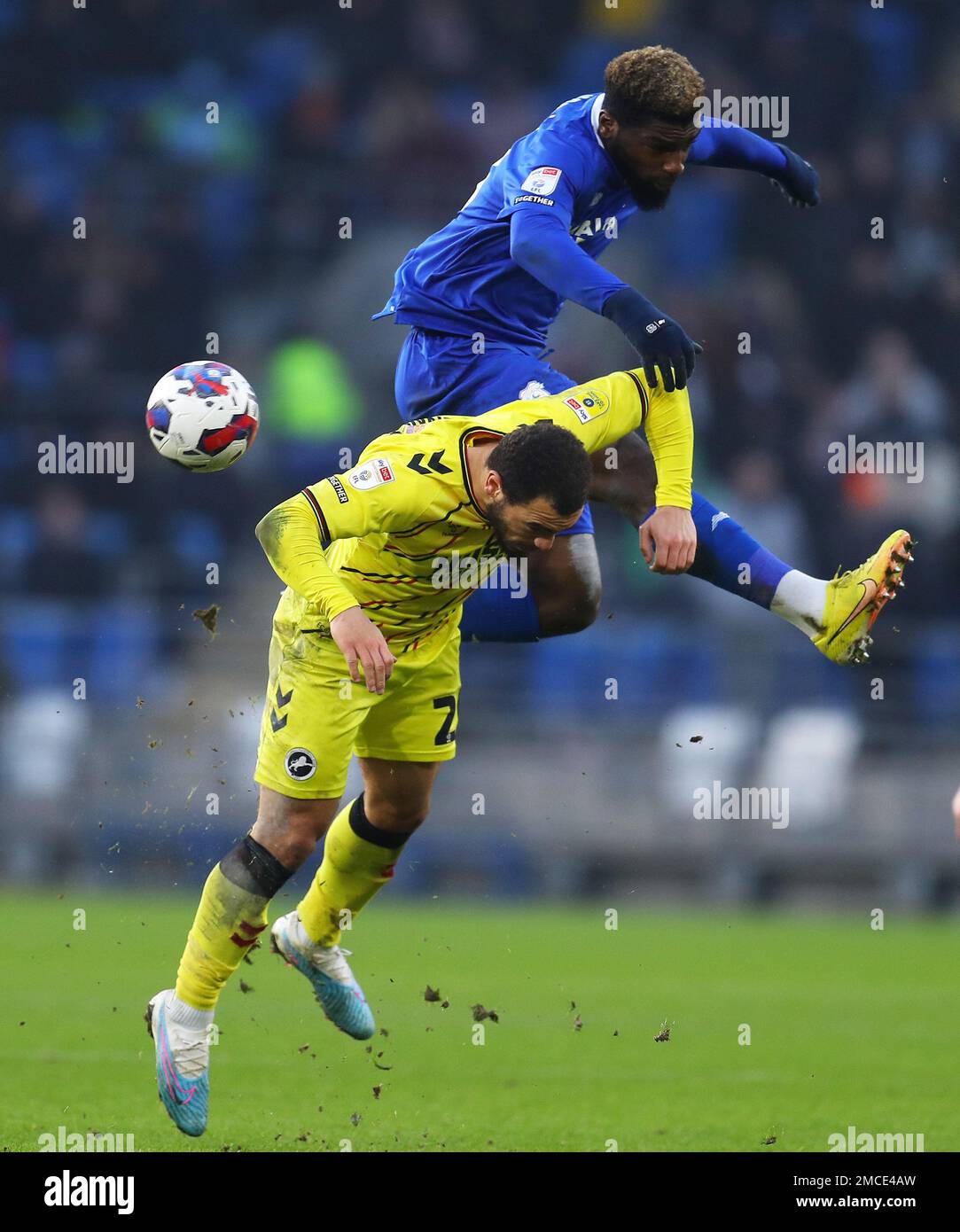 Cardiff, UK. 21st Jan, 2023. Cedric Kipre of Cardiff City (r) & Scott Malone of Millwall (l) in action. EFL Skybet championship match, Cardiff city v Millwall at the Cardiff City Stadium in Cardiff, Wales on Saturday 21st January 2023. this image may only be used for Editorial purposes. Editorial use only, license required for commercial use. No use in betting, games or a single club/league/player publications. pic by Andrew Orchard/Andrew Orchard sports photography/Alamy Live news Credit: Andrew Orchard sports photography/Alamy Live News Stock Photo