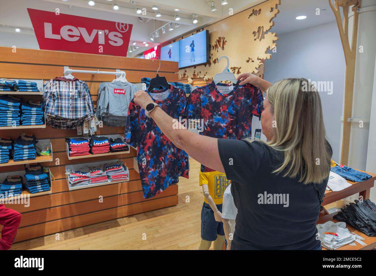Macys supermarket hi-res stock photography and images - Alamy