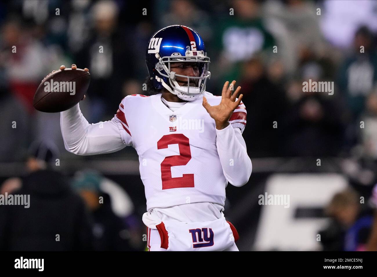 New Jersey, USA. 28th Aug, 2022. August 28, 2022, East Rutherford, New  Jersey, USA: New York Giants quarterback Tyrod Taylor (2) jogs off the  field after a hit by New York Jets