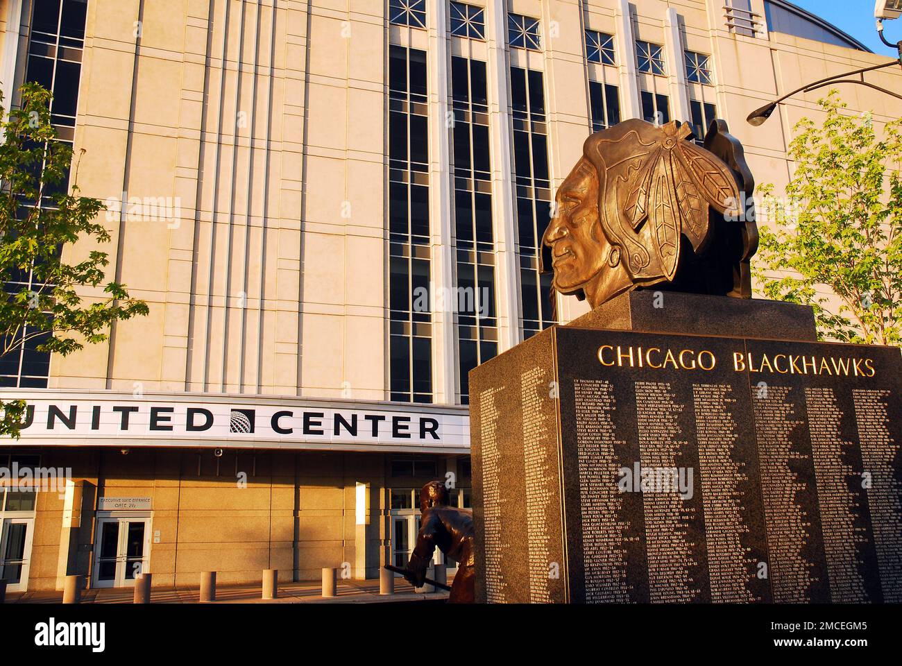 The United Center honors those who have donned a Chicago Blackhawks jersey with a plaque for the hockey team Stock Photo