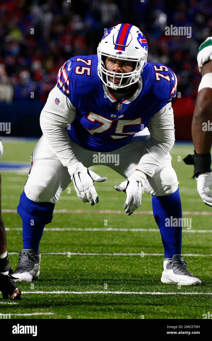 Buffalo Bills offensive tackle Daryl Williams (75) gets into position  during the second half of an NFL football game against the New York Jets in  Orchard park, N.Y., Sunday Jan. 9, 2022. (