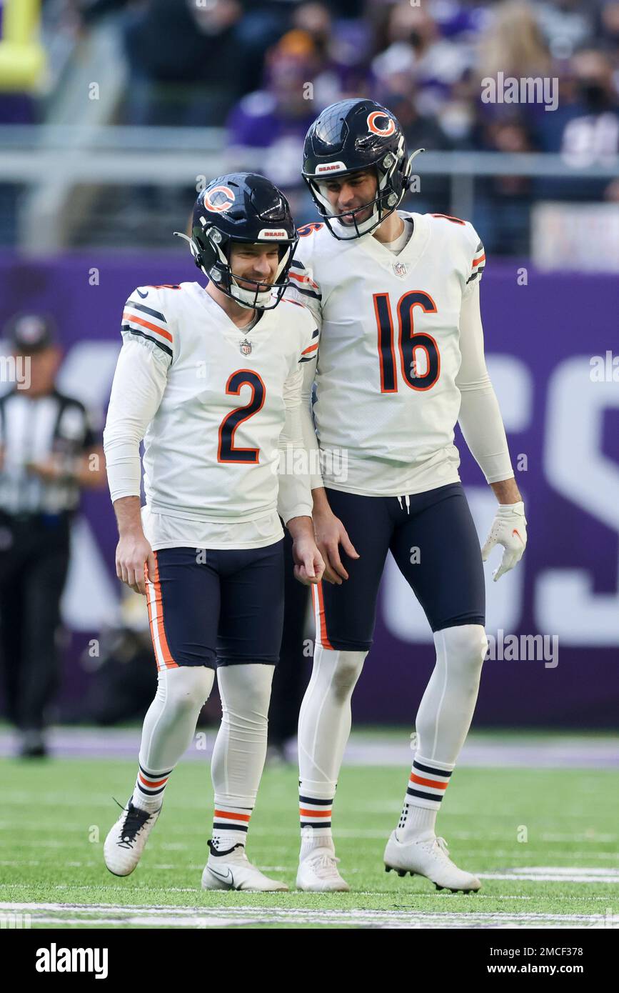 Chicago Bears kicker Cairo Santos returns to team after weekend away – Shaw  Local