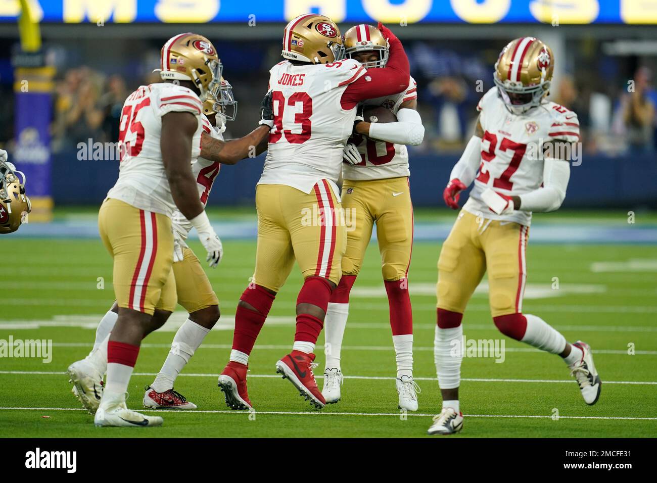 Cornerback (20) Ambry Thomas of the San Francisco 49ers against the Los  Angeles Rams in an