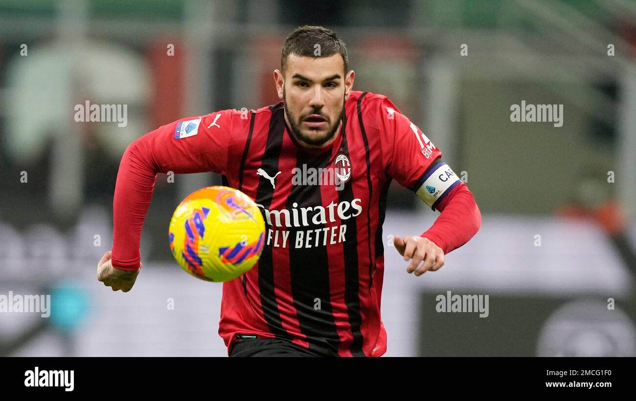 Theo Hernandez of Ac Milan controls the ball during the Serie A match  between Ac Milan and Torino Fc Stock Photo - Alamy