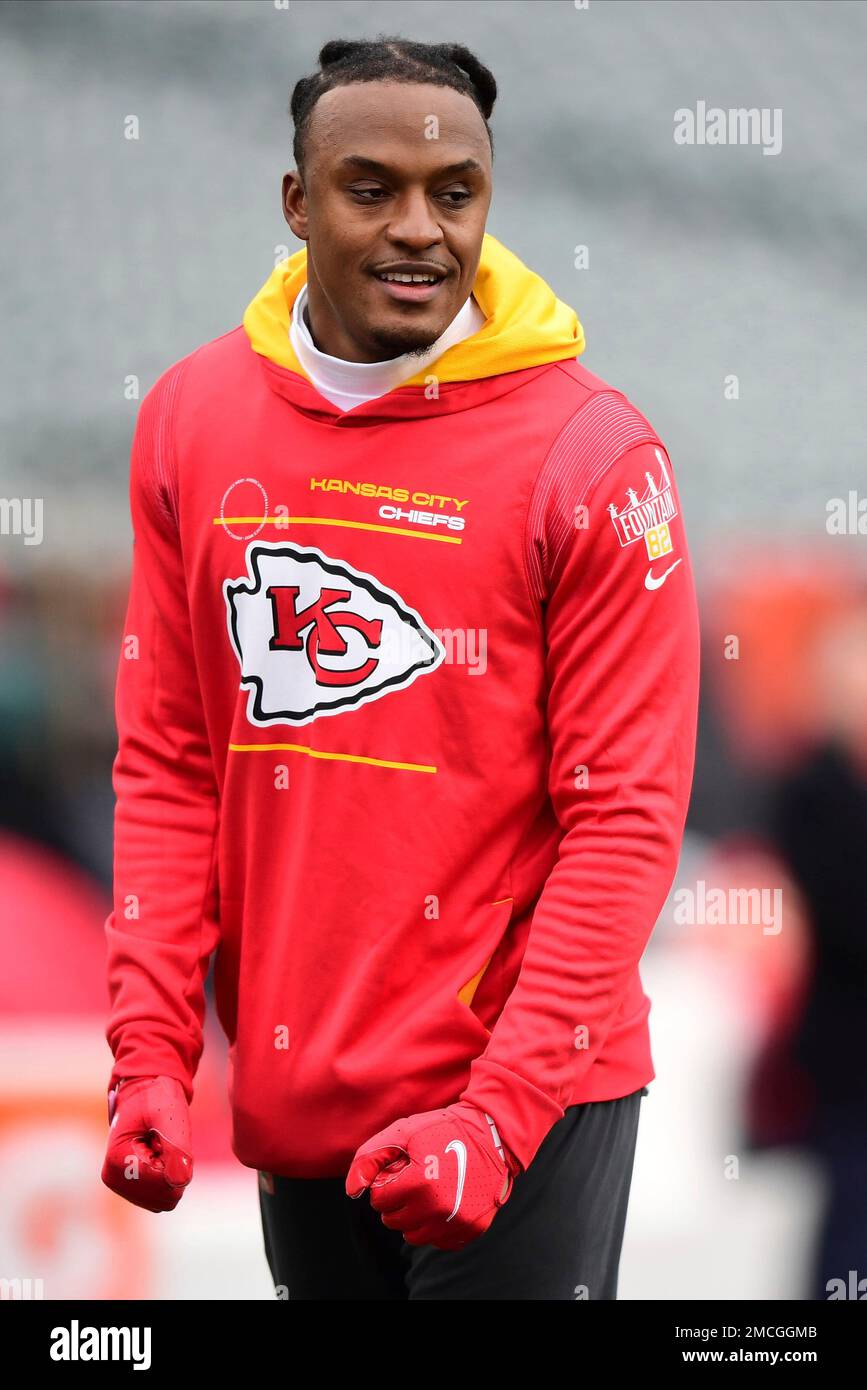 Kansas City Chiefs wide receiver Daurice Fountain (82) warms up before an NFL football game