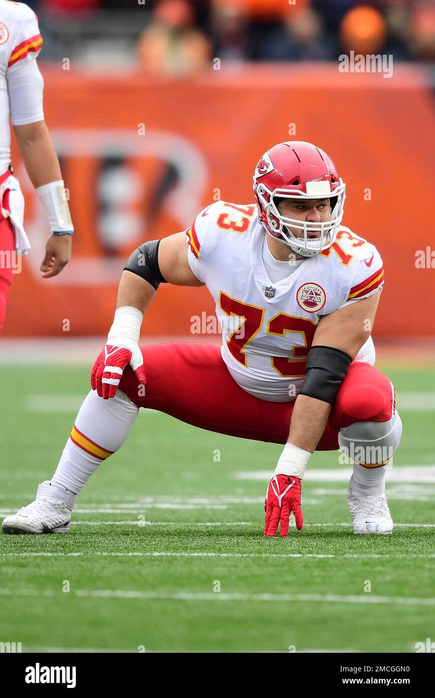Kansas City Chiefs guard Nick Allegretti (73) lines up for the play during  an NFL football game against the Cincinnati Bengals, Sunday, Jan. 2, 2022,  in Cincinnati. (AP Photo/Emilee Chinn Stock Photo - Alamy